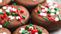 Holiday Chocolate covered Oreos